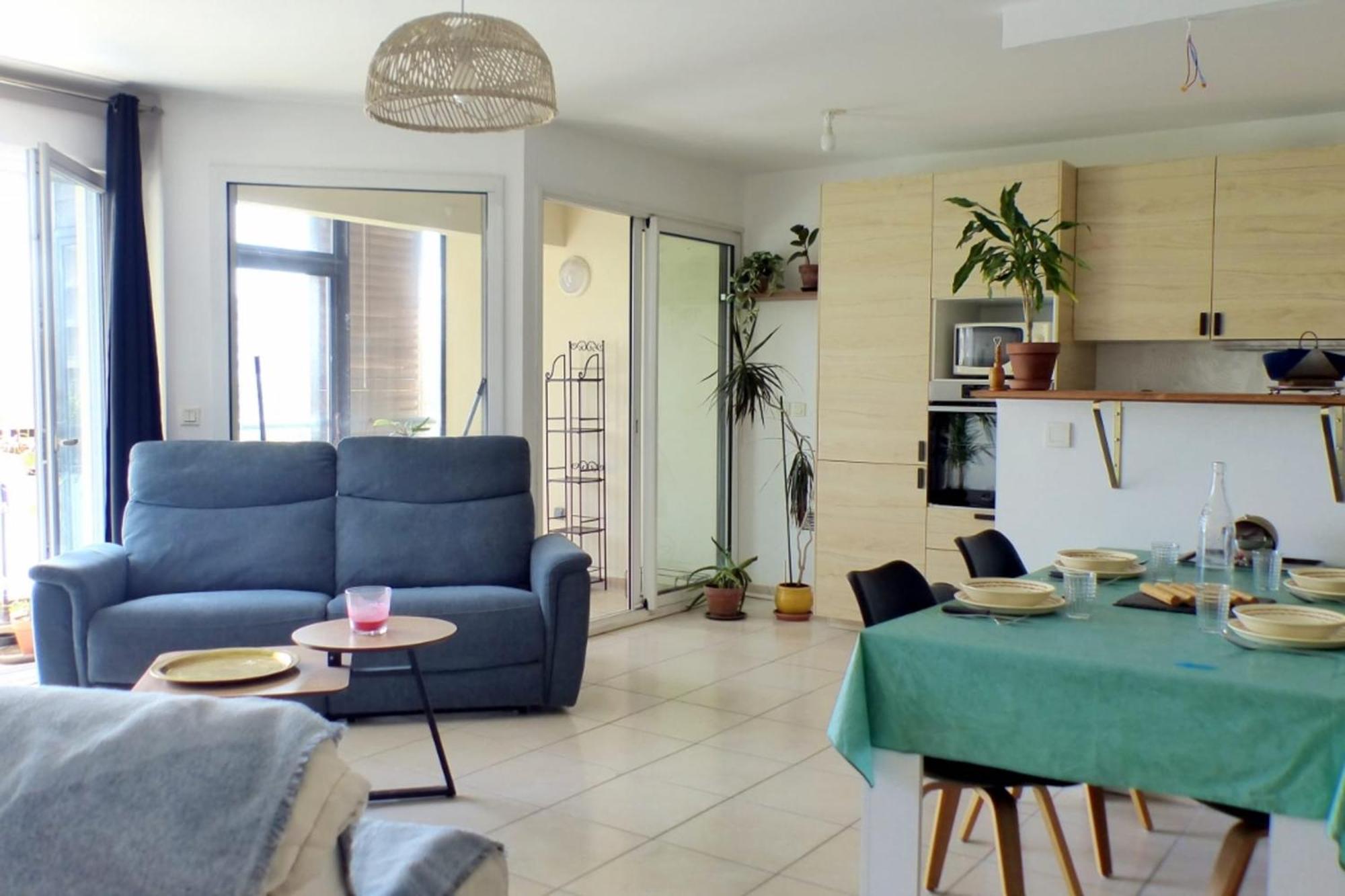 Apartment The 2 Bedroom With Balcony - Near Park Toulon